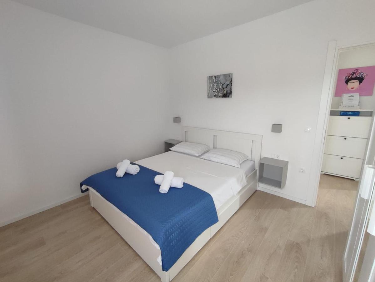 Apartments Anamarija Zadar Extérieur photo